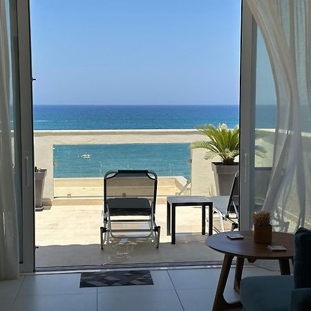 Nathalie'S Beachfront Apartment Rethymno  Exterior photo